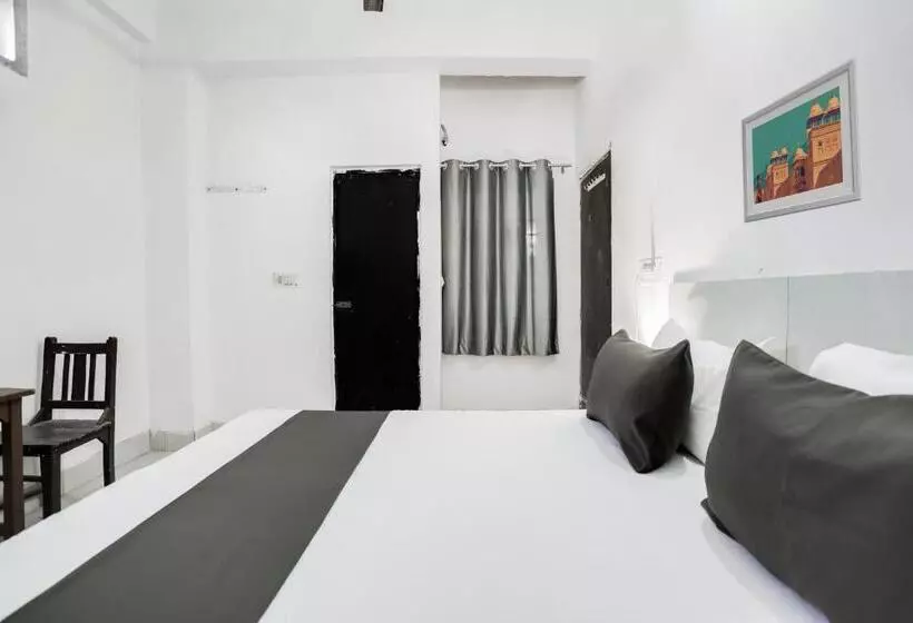 Oyo Flagship Hotel Silver Inn