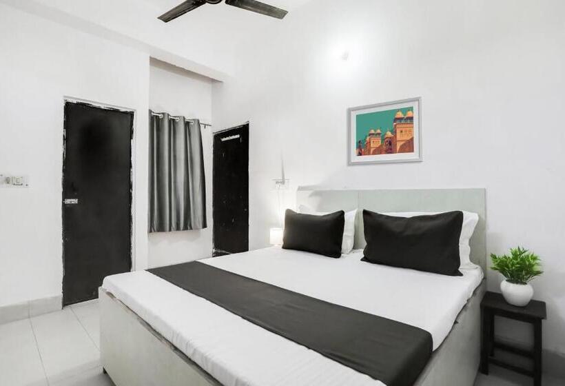 Oyo Flagship Hotel Silver Inn