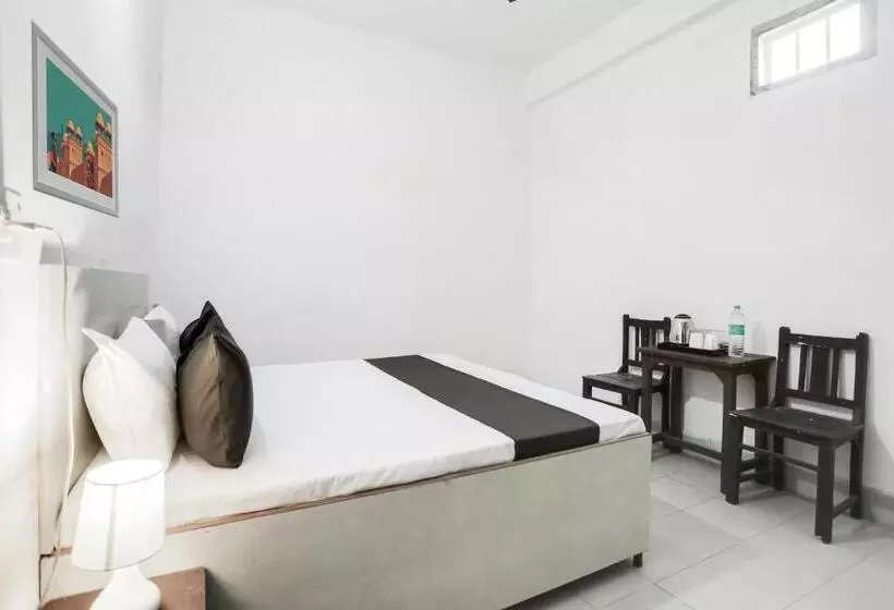 Oyo Flagship Hotel Silver Inn