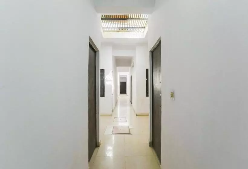 Oyo Flagship Hotel Silver Inn