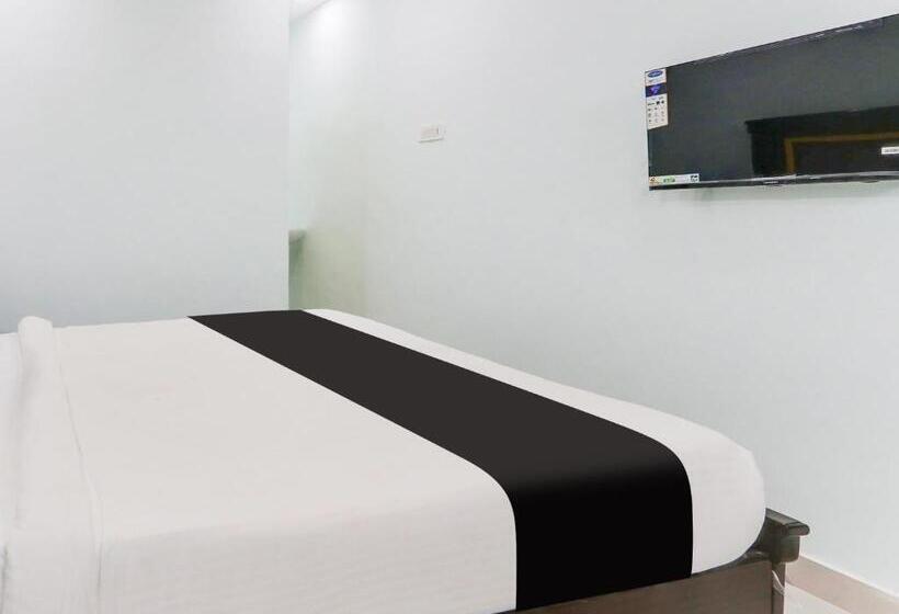 Oyo Hotel Eashan Inn