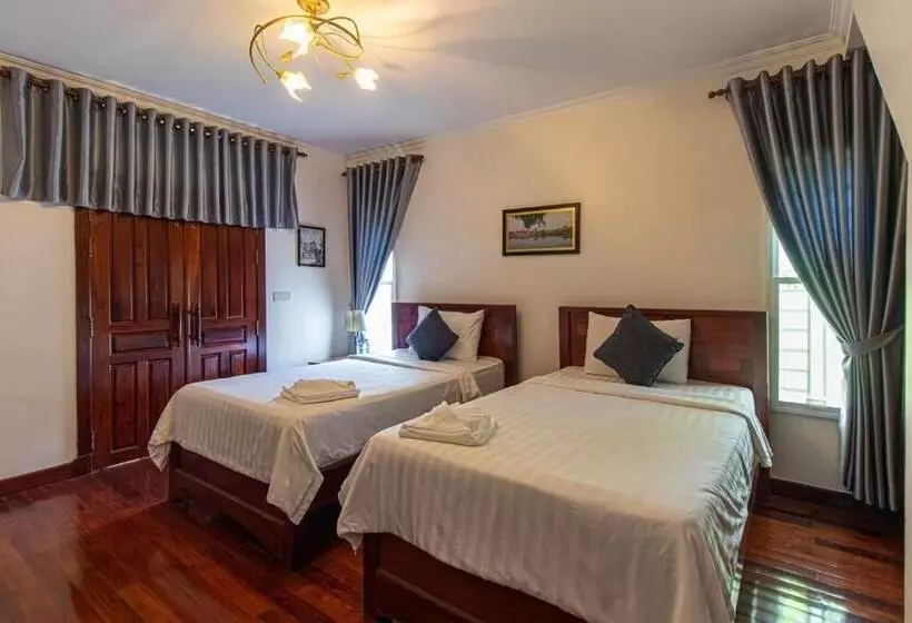 Aamiaismajoitus (B&B) Elegant Escape Residence