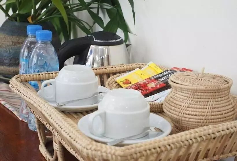 Aamiaismajoitus (B&B) Elegant Escape Residence