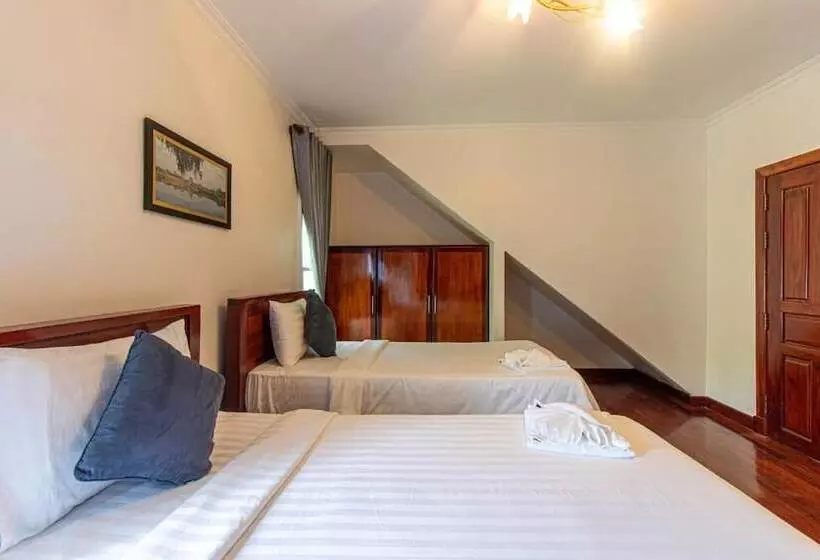 Aamiaismajoitus (B&B) Elegant Escape Residence