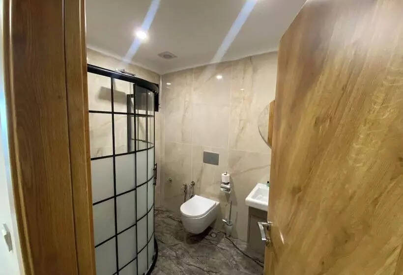 ホテル Rena Grand Residence & Suit