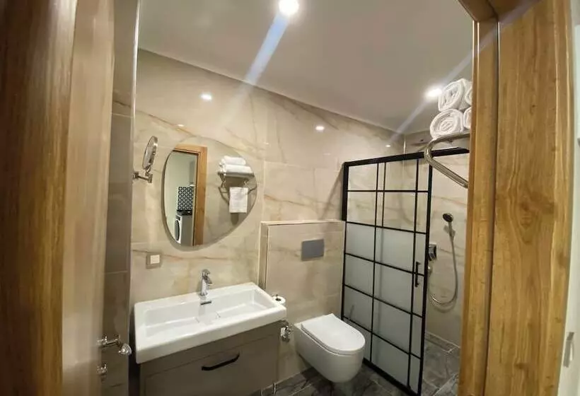 ホテル Rena Grand Residence & Suit