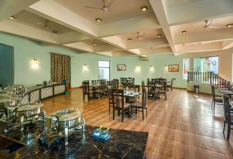 Hotelli Hridey Retreat Resort