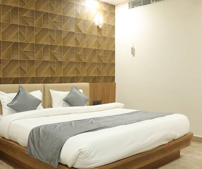 Hotel Maxsun Gwalior