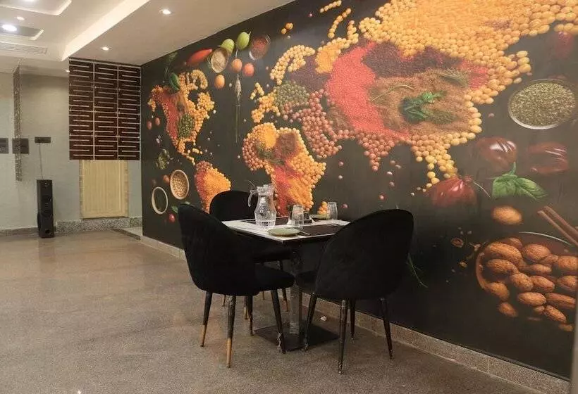 ホテル Maxsun Gwalior