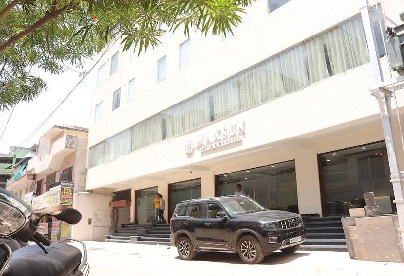 Hotel Maxsun Gwalior