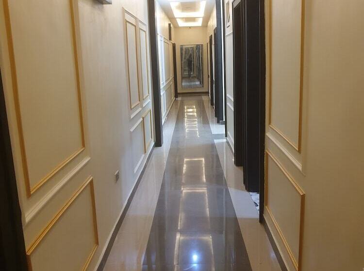 هتل Downunder Suites