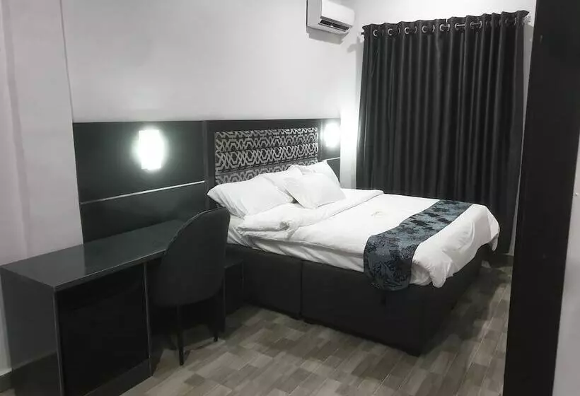 هتل Downunder Suites