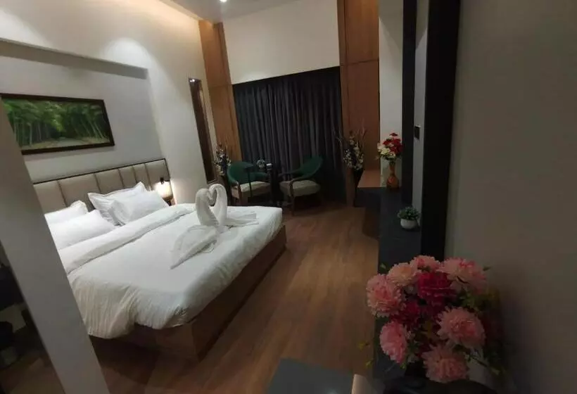 Majatalo Red Carpet Classic Hospitality Llp