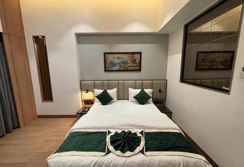 Majatalo Red Carpet Classic Hospitality Llp