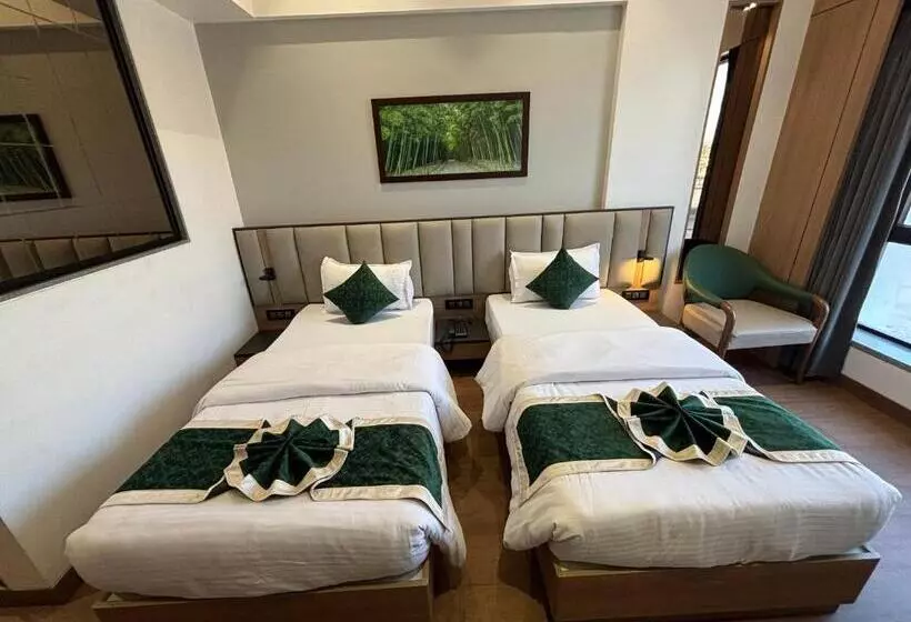 Majatalo Red Carpet Classic Hospitality Llp