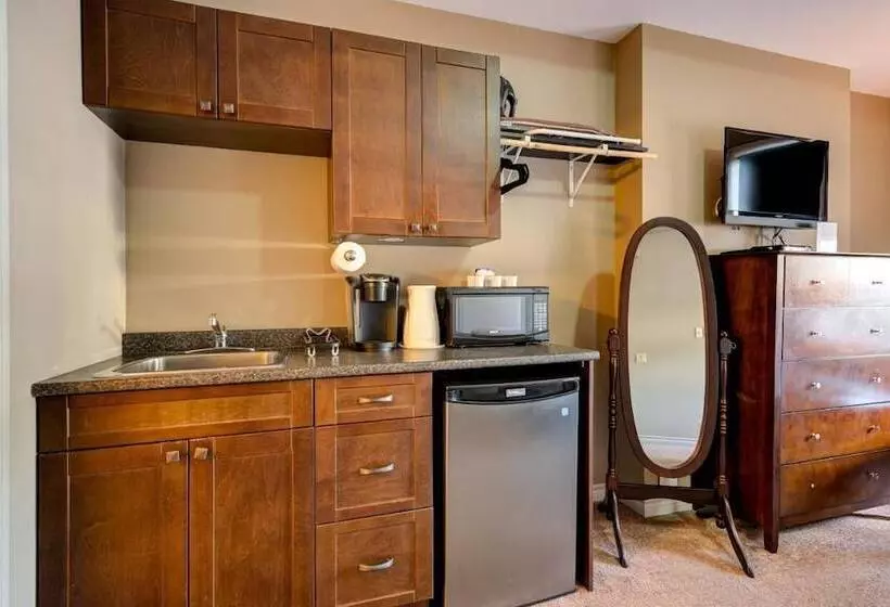 Retkeilymaja The Avonlea Inn