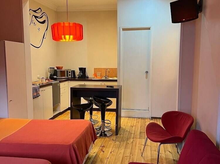 Aparthotel Povidencia Santiago