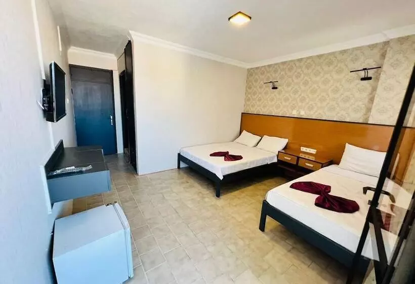 Hotelli Blue Golden Sea