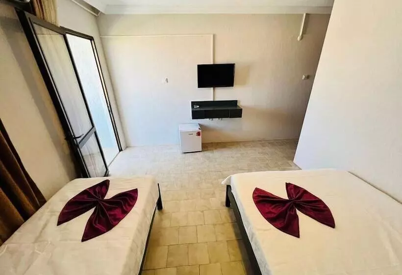 Hotelli Blue Golden Sea