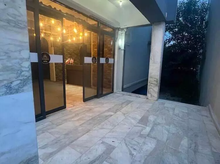 Hotelli Blue Golden Sea