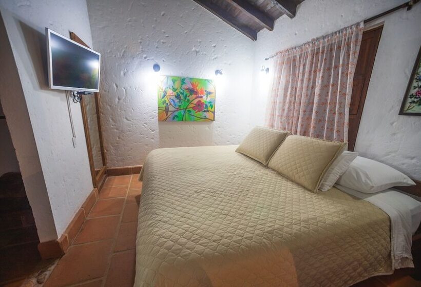 ホテル Manantiales Del Campo