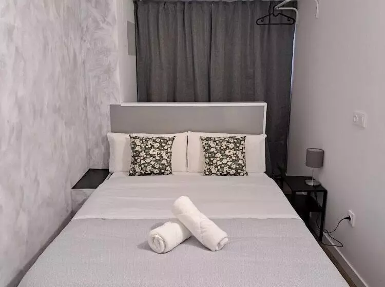 هتل Ayz Princesa Auto Check In Property