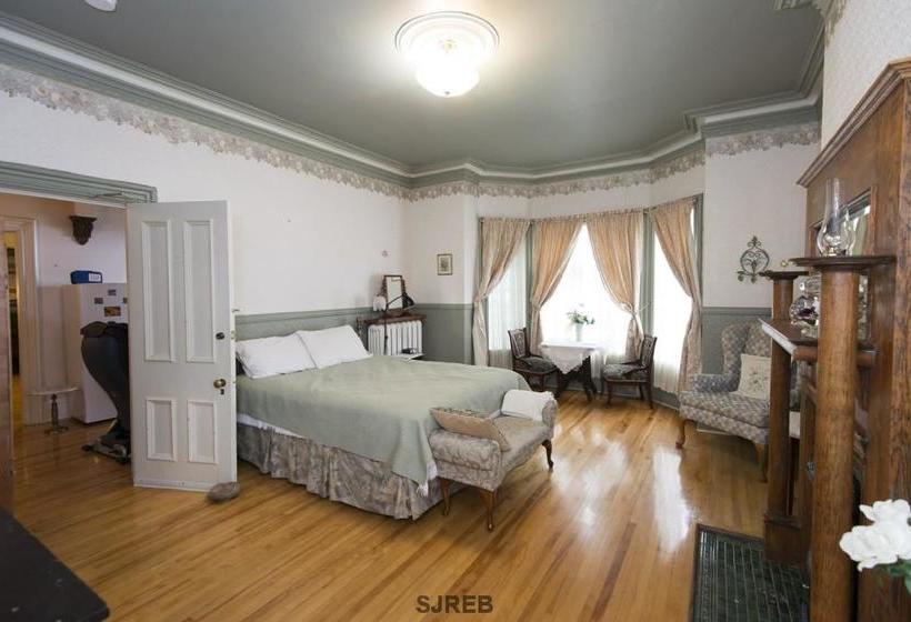 A Tanners Home Inn Bed And Breakfast