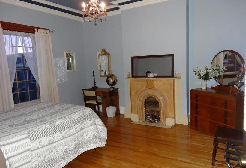 A Tanners Home Inn Bed And Breakfast