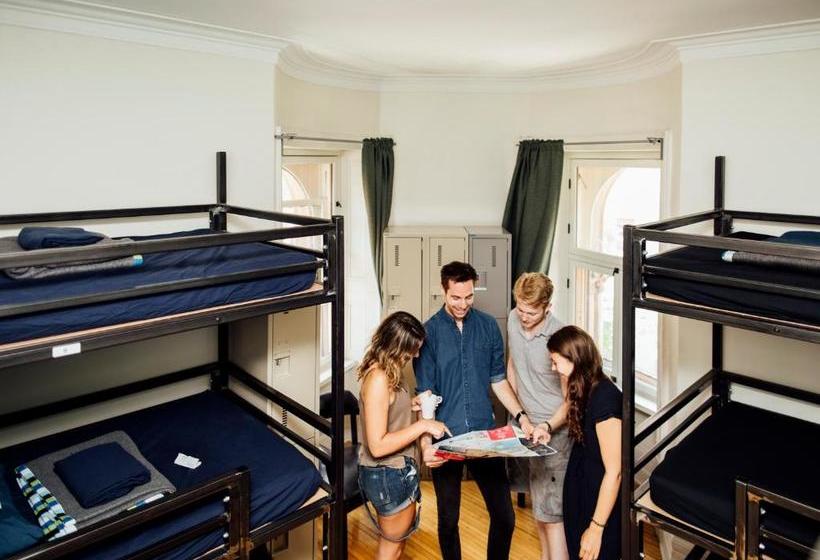 הוסטל Auberge Bishop