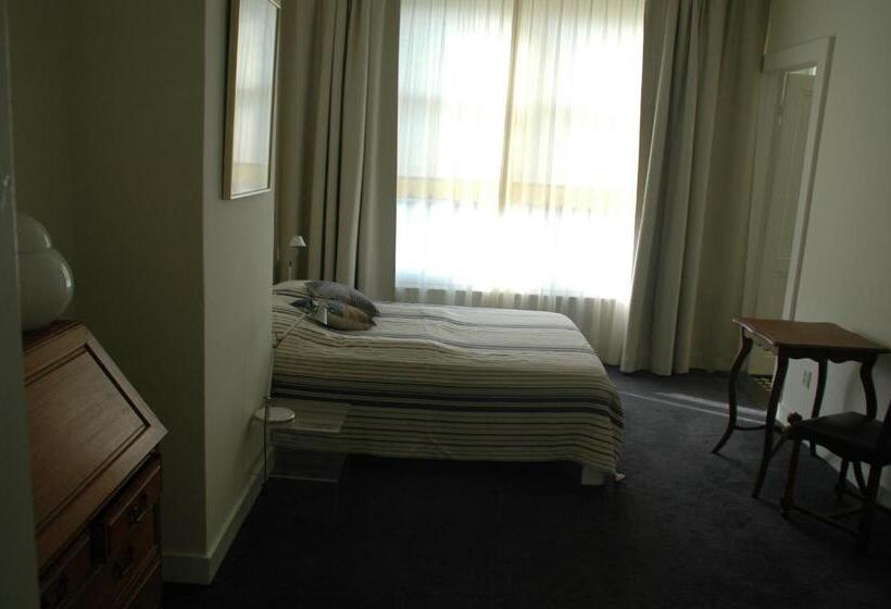 تختخواب و صبحانه Vondelparkmuseum Inn