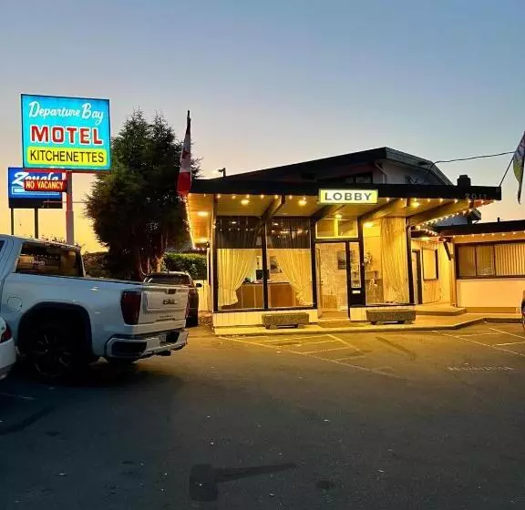 Departure Bay Motel