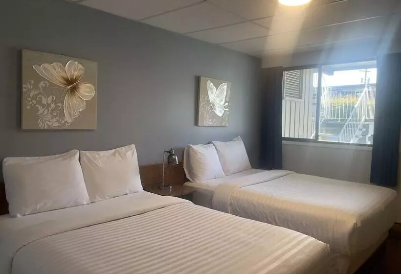 Departure Bay Motel
