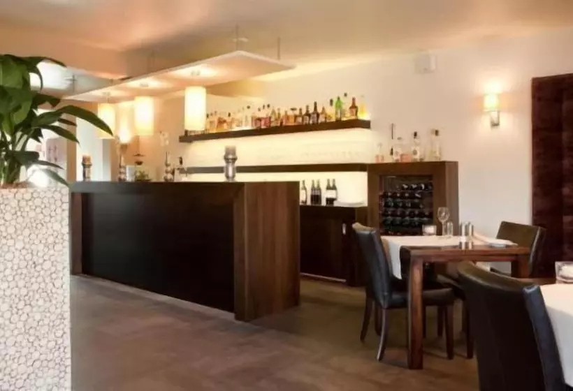 Hotel B&b, Brasserie Lakerhof