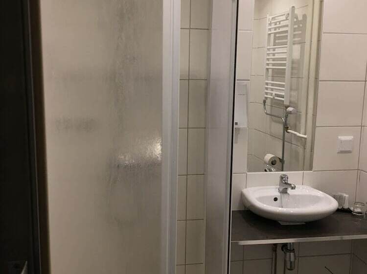 בית מלון כפרי De Linde