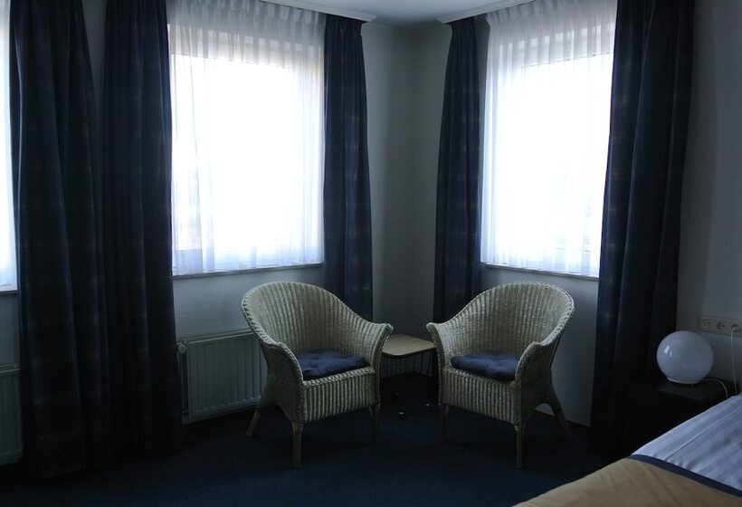 בית מלון כפרי De Linde