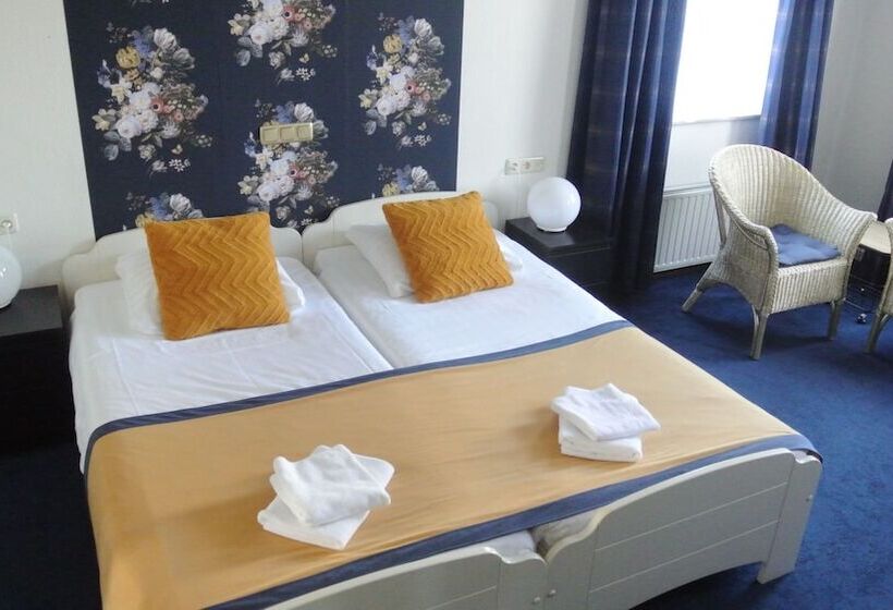 בית מלון כפרי De Linde