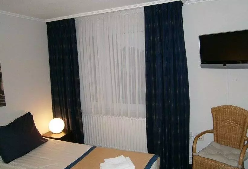 Hotel De Linde