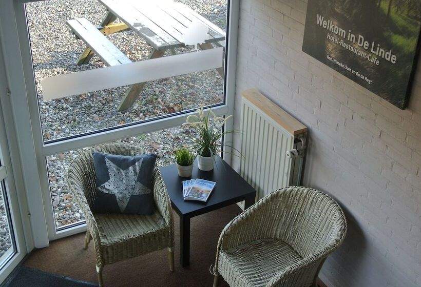 בית מלון כפרי De Linde