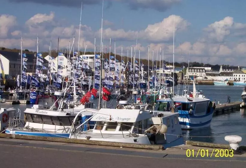 هتل Du Port