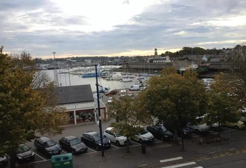 هتل Du Port
