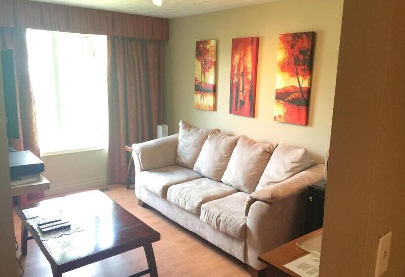 酒店 Grey Rose Suites