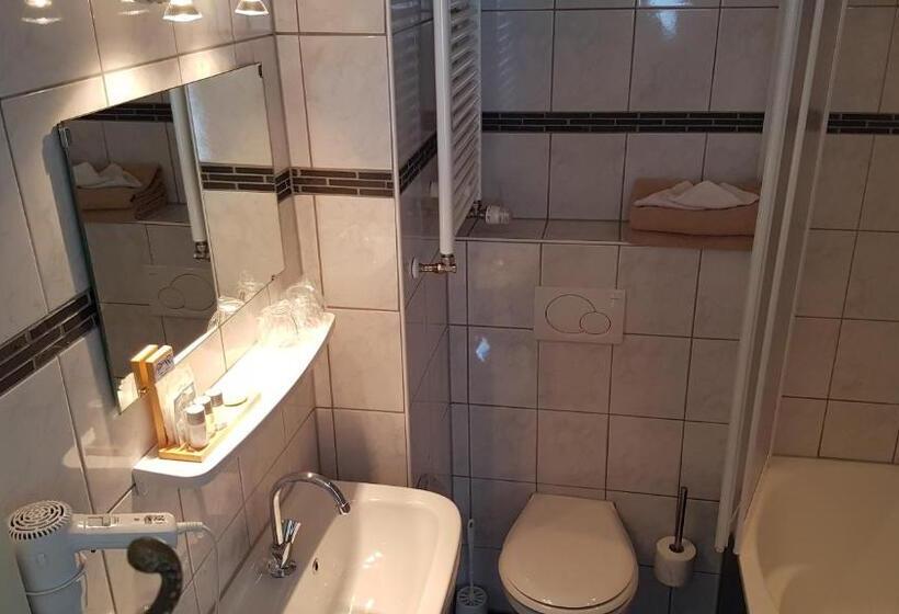 בית מלון כפרי Heere