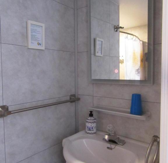 בית מלון כפרי Hostellerie Du Suroît