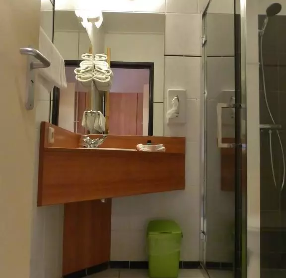 Hotelli In Den Stallen