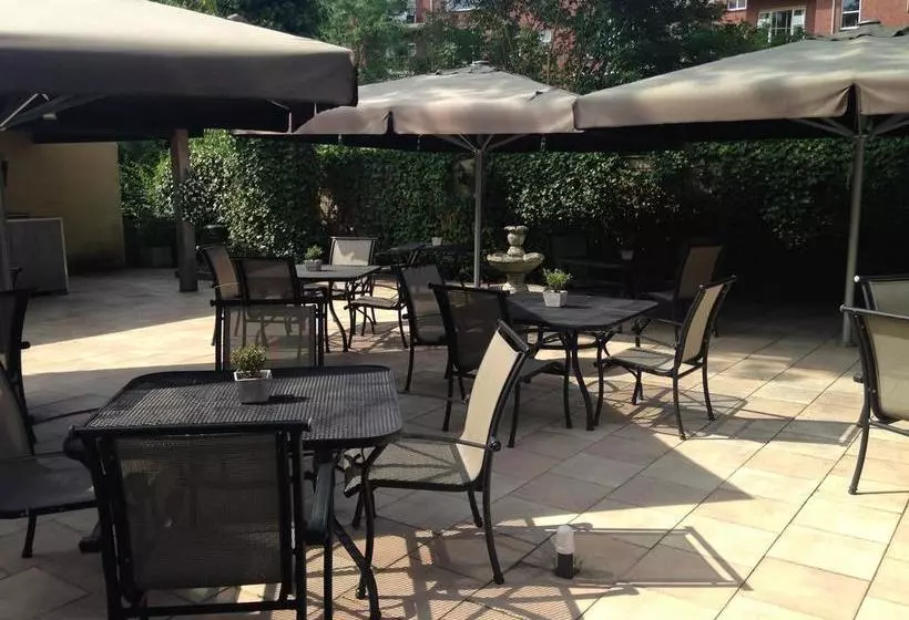 هتل Restaurant Rodenbach