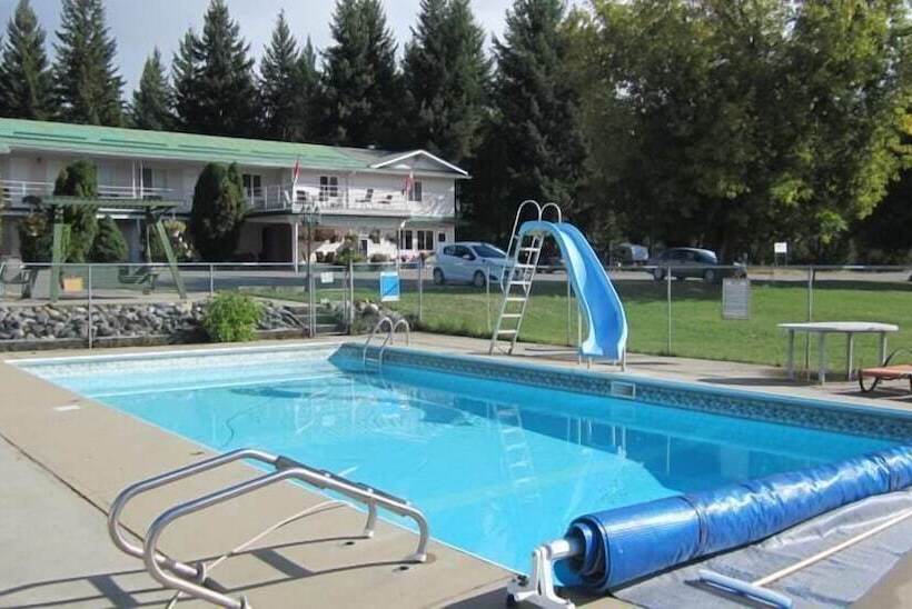 モーテル Clearwater Country Inn