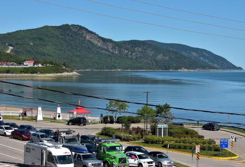 Motel Et Chalets Bo Fleuve Evangeline