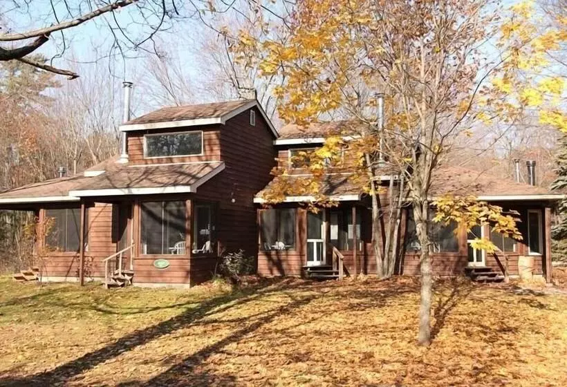 Patterson Kaye Resort On Lake Muskoka