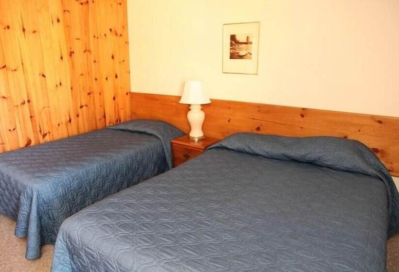 Patterson Kaye Resort On Lake Muskoka