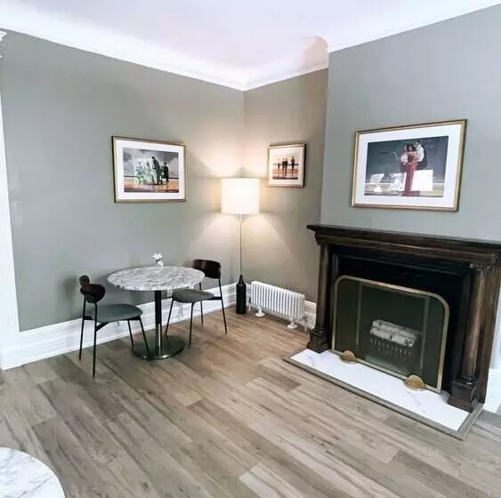 The Century House Bed And Breakfast Ottawa